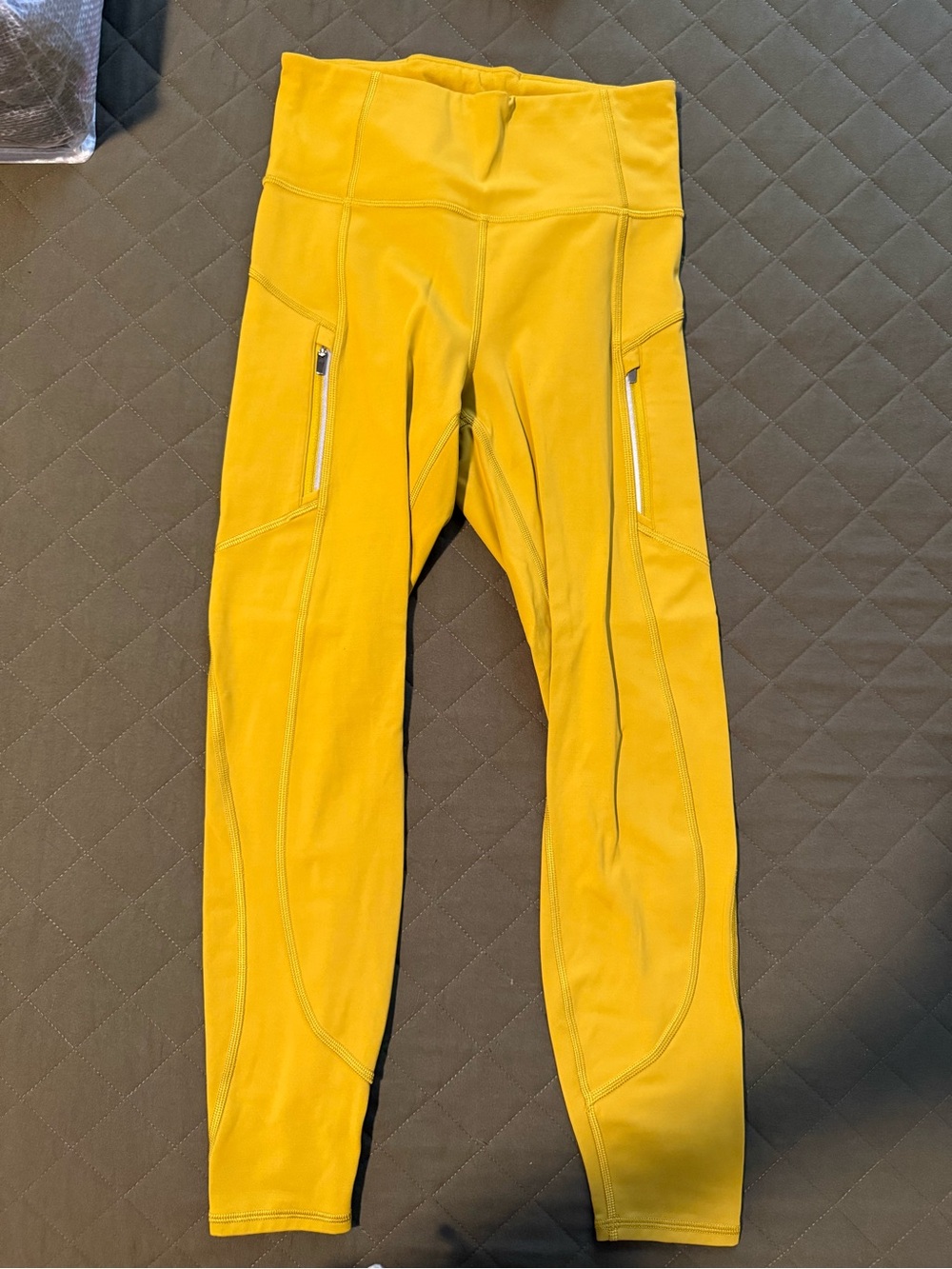Athleta Yellow Rainier 7/8 Tight Leggings XS